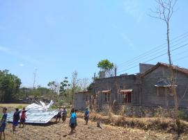 WASPADA, ANGIN PUTING BELIUNG